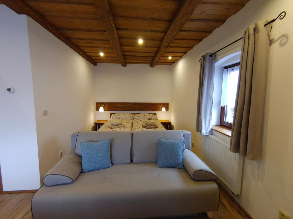 Apartamento U Mikesu Vyšší Brod Exterior foto